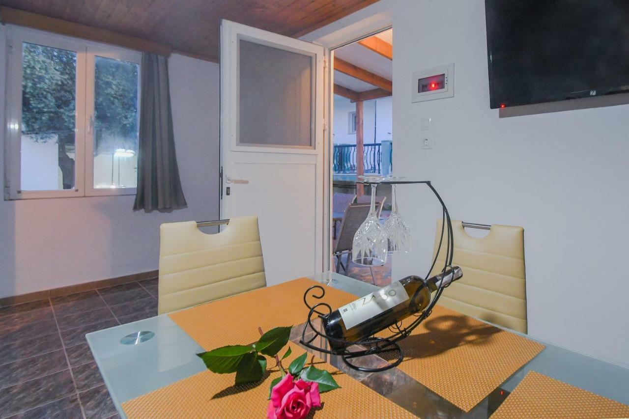 Вилла The Olive Garden House Хараки Экстерьер фото